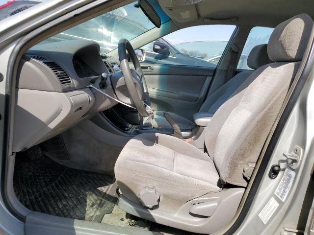 4T1BE32K22U002205 - 2002 TOYOTA CAMRY LE SILVER photo 7