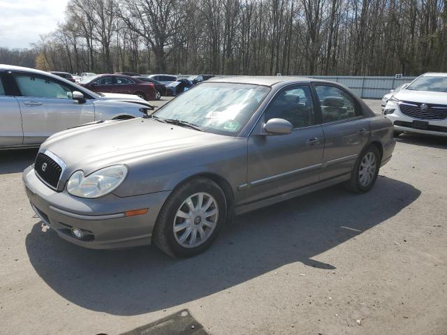 KMHWF35HX4A911358 - 2004 HYUNDAI SONATA GLS GRAY photo 1