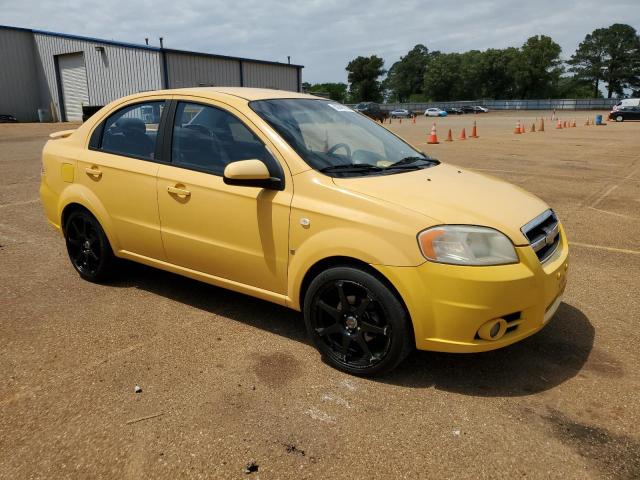 KL1TD56638B086843 - 2008 CHEVROLET AVEO BASE YELLOW photo 4