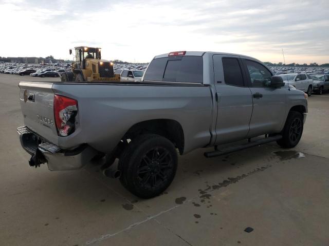 5TFRM5F17HX122172 - 2017 TOYOTA TUNDRA DOUBLE CAB SR/SR5 SILVER photo 3