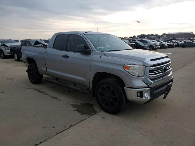 5TFRM5F17HX122172 - 2017 TOYOTA TUNDRA DOUBLE CAB SR/SR5 SILVER photo 4