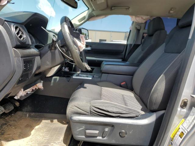 5TFRM5F17HX122172 - 2017 TOYOTA TUNDRA DOUBLE CAB SR/SR5 SILVER photo 7