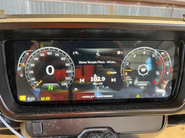 1HD1KB715RB643856 - 2024 HARLEY-DAVIDSON FLHX Blau Foto 7