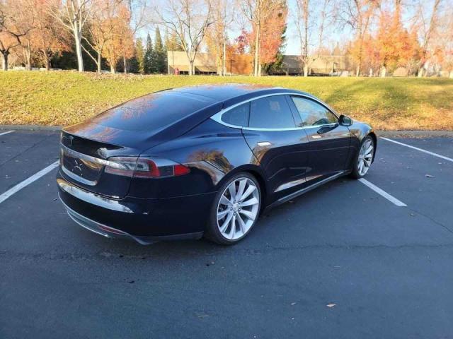 5YJSA1AG1DFP05114 - 2013 TESLA MODEL S Կապույտ լուսանկար 4