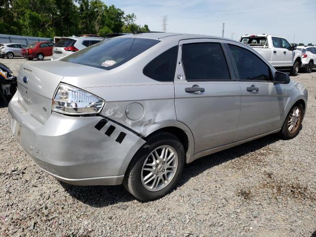 1FAHP35N89W166741 - 2009 FORD FOCUS SE SILVER photo 3