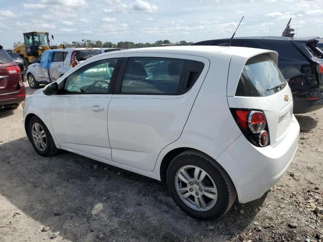 1G1JA6SH7C4117314 - 2012 CHEVROLET SONIC LS WHITE photo 2