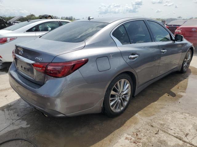 JN1EV7AP0KM510729 - 2019 INFINITI Q50 LUXE GRAY photo 3