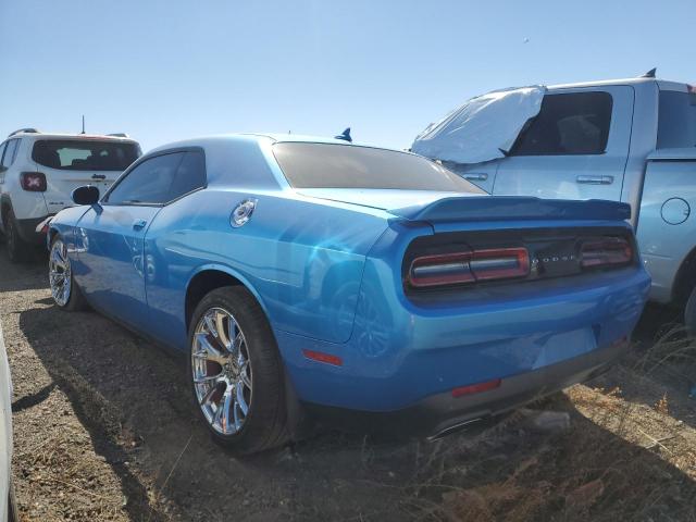 2C3CDZDJ2FH924070 - 2015 DODGE CHALLENGER SRT 392 BLUE photo 2