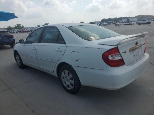 4T1BE32K73U144650 - 2003 TOYOTA CAMRY LE WHITE photo 2