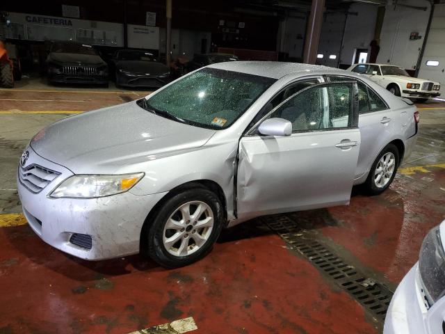 2011 TOYOTA CAMRY BASE, 