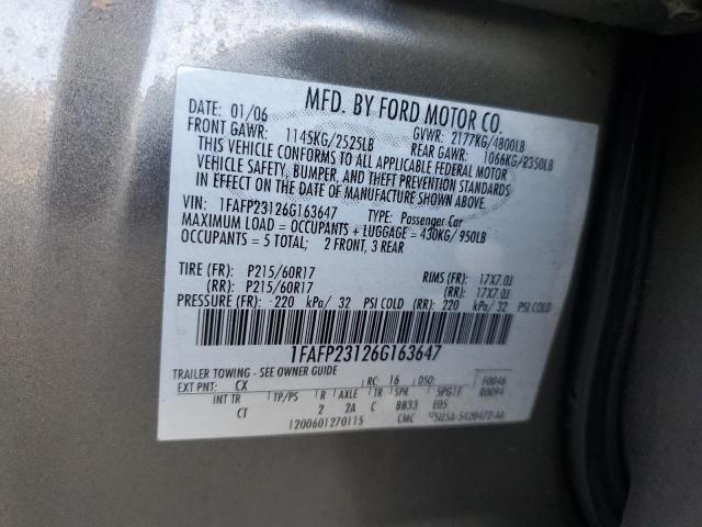 1FAFP23126G163647 - 2006 FORD FIVE HUNDR SE GRAY photo 12