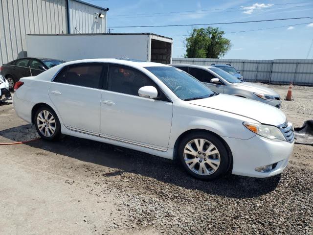 4T1BK3DB2BU372639 - 2011 TOYOTA AVALON BASE WHITE photo 4