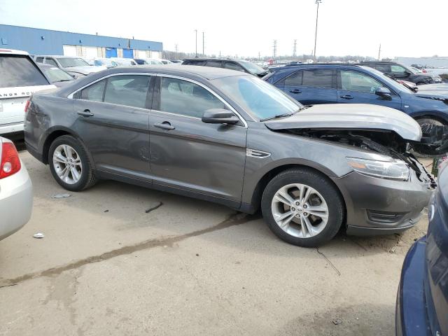 1FAHP2E8XJG117110 - 2018 FORD TAURUS SEL GRAY photo 4