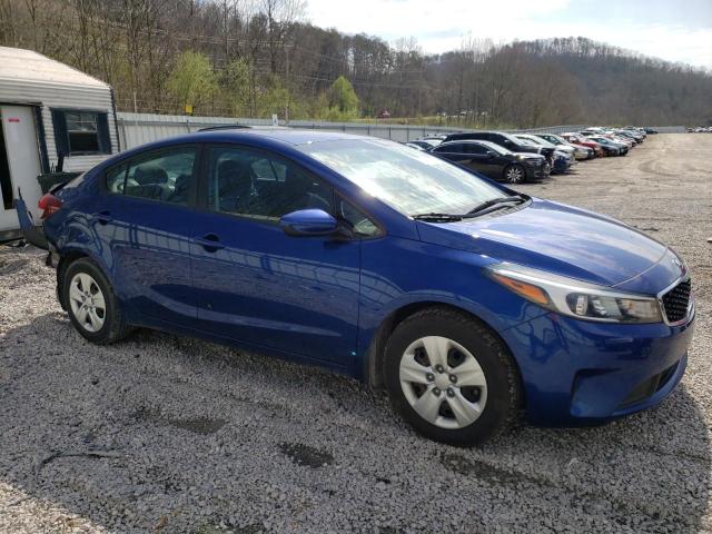 3KPFK4A77JE269208 - 2018 KIA FORTE LX BLUE photo 4