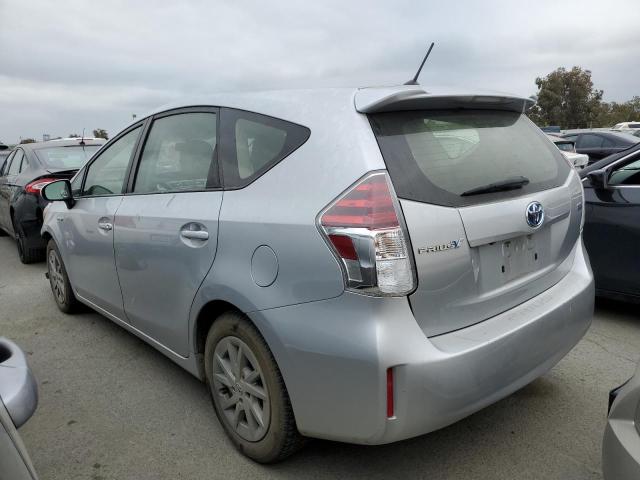 JTDZN3EU5FJ026229 - 2015 TOYOTA PRIUS V SILVER photo 2