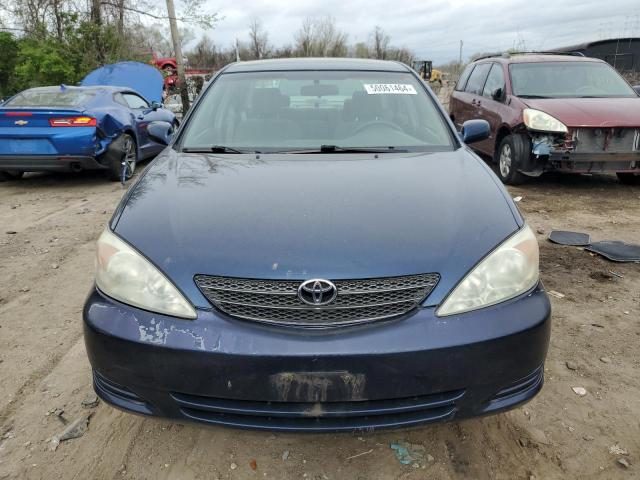 4T1BE32K82U607751 - 2002 TOYOTA CAMRY LE BLUE photo 5