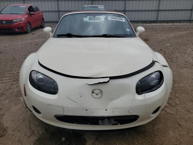 JM1NC25F880139679 - 2008 MAZDA MX-5 MIATA CREAM photo 5