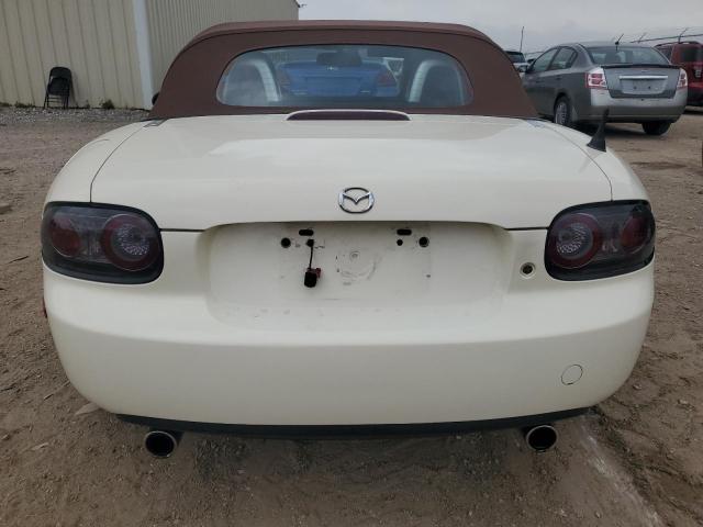 JM1NC25F880139679 - 2008 MAZDA MX-5 MIATA CREAM photo 6