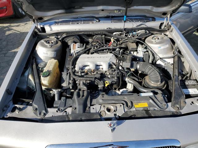 1G4AG85M3S6450649 - 1995 BUICK CENTURY SPECIAL SILVER photo 11