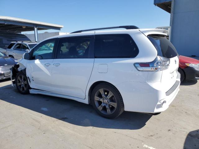 5TDXK3DC8GS702265 - 2016 TOYOTA SIENNA SE WHITE photo 2