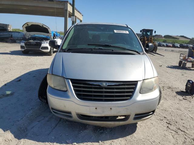 1A4GP45R26B528932 - 2006 CHRYSLER TOWN & COU ვერცხლისფერი ფოტო 5