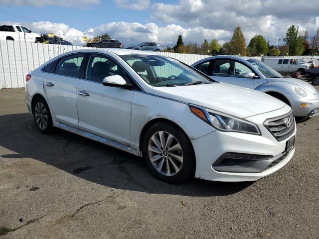 5NPE34AF0FH094710 - 2015 HYUNDAI SONATA SPORT WHITE photo 4