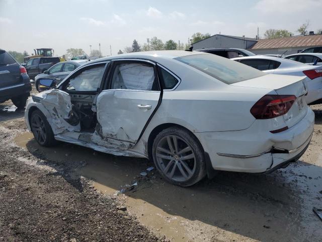 1VWDT7A33HC053809 - 2017 VOLKSWAGEN PASSAT R-LINE თეთრი ფოტო 2