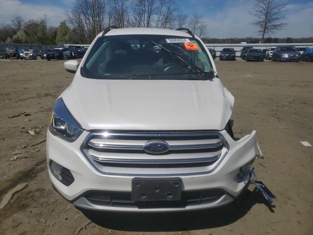 1FMCU9HD0JUD46228 - 2018 FORD ESCAPE SEL WHITE photo 5