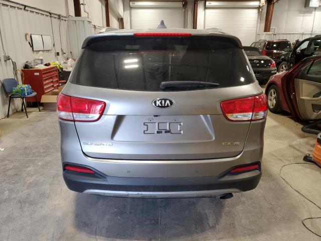 5XYPHDA57GG160745 - 2016 KIA SORENTO EX GRAY photo 6