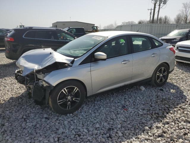 1FAHP3F24CL266963 - 2012 FORD FOCUS SE SILVER photo 1