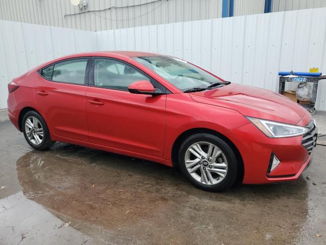 5NPD84LF8LH583443 - 2020 HYUNDAI ELANTRA SEL RED photo 4