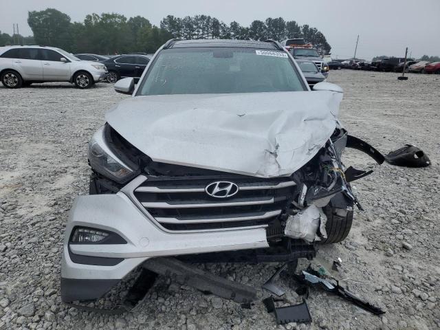 KM8J33A23JU738166 - 2018 HYUNDAI TUCSON VALUE SILVER photo 5