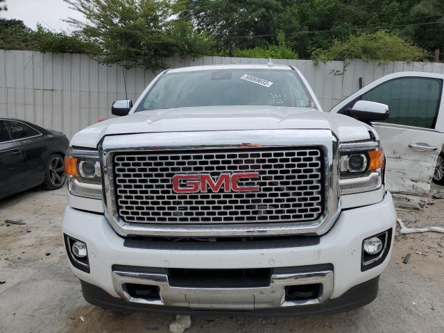 1GT12UEG8HF173866 - 2017 GMC SIERRA K2500 DENALI WHITE photo 5