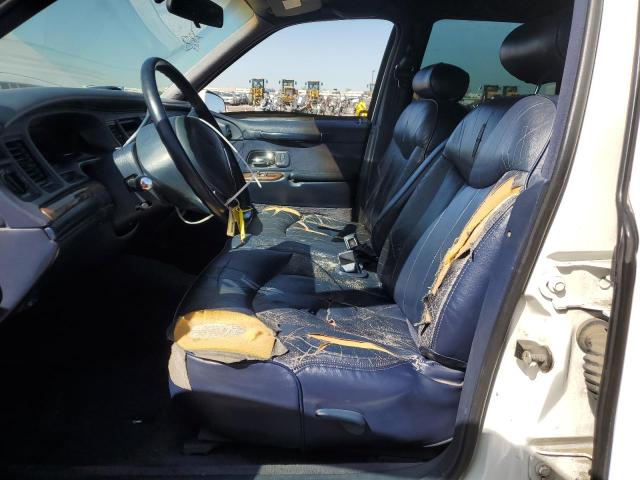 1LNLM81W0SY671753 - 1995 LINCOLN TOWN CAR EXECUTIVE Սպիտակ լուսանկար 7