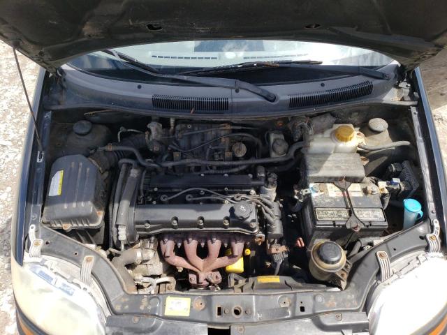 KL1TD52605B310507 - 2005 CHEVROLET AVEO BASE BLACK photo 11