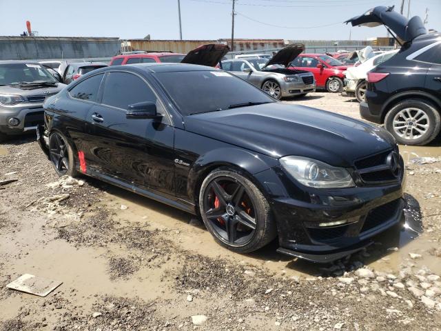 WDDGJ7HB3CF917239 - 2012 MERCEDES-BENZ C 63 AMG BLACK photo 4