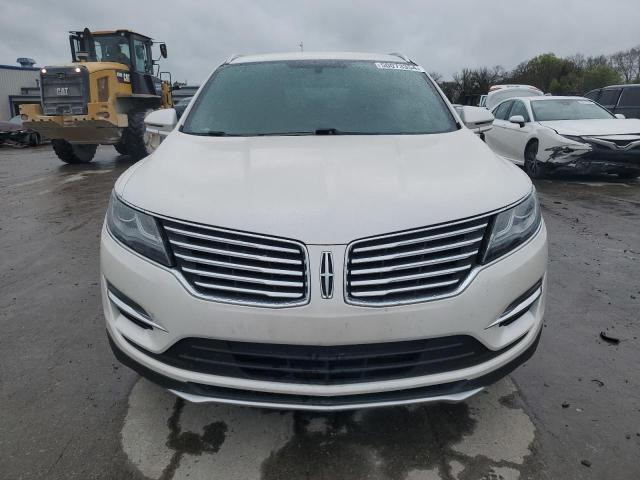 5LMCJ2C98JUL20461 - 2018 LINCOLN MKC SELECT WHITE photo 5