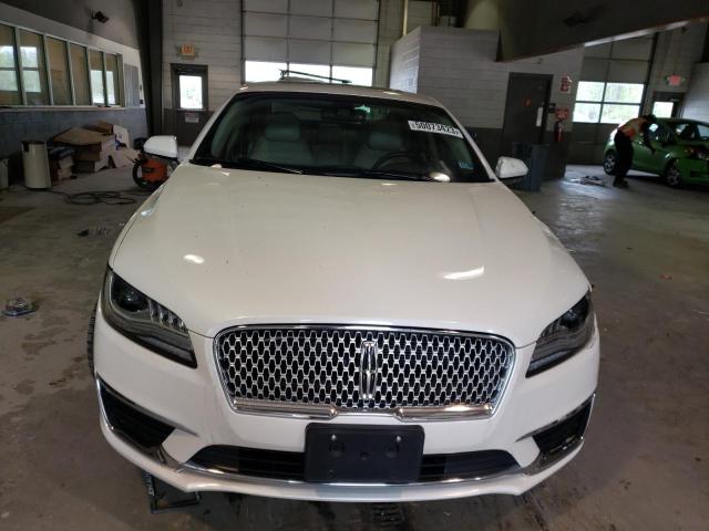 3LN6L5E9XHR643307 - 2017 LINCOLN MKZ RESERVE WHITE photo 5