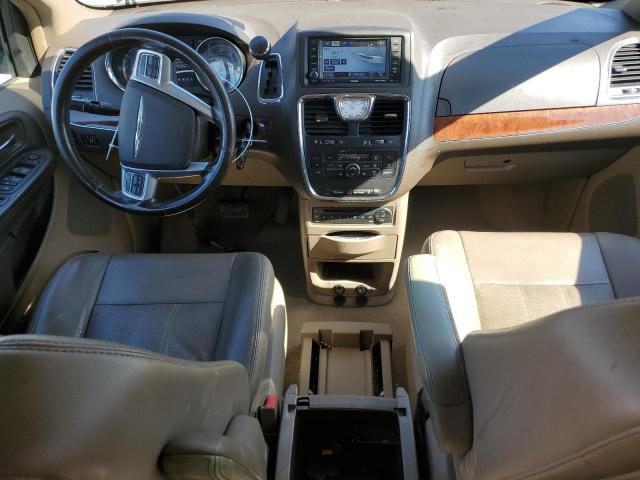 2A4RR8DG8BR655576 - 2011 CHRYSLER TOWN & COU TOURING L BLACK photo 8