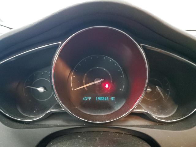 1G1ZC5EU0BF121109 - 2011 CHEVROLET MALIBU 1LT SILVER photo 9