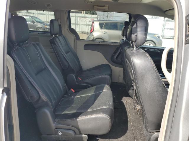 2C4RC1CG3ER455631 - 2014 CHRYSLER TOWN & COU TOURING L SILVER photo 11