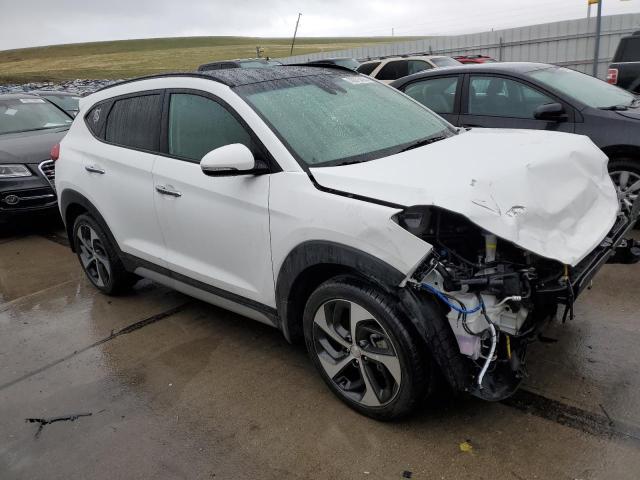 KM8J3CA27JU616748 - 2018 HYUNDAI TUCSON VALUE WHITE photo 4