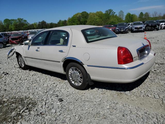 1LNHM82V57Y606609 - 2007 LINCOLN TOWN CAR SIGNATURE LIMITED CREAM photo 2