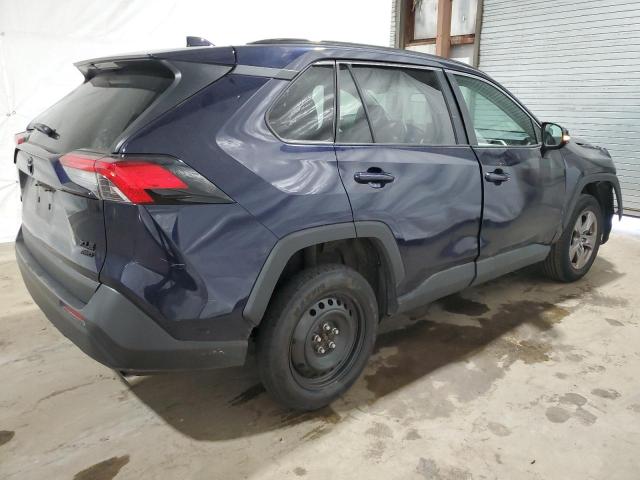 2T3P1RFV3NW252895 - 2022 TOYOTA RAV4 XLE BLUE photo 3