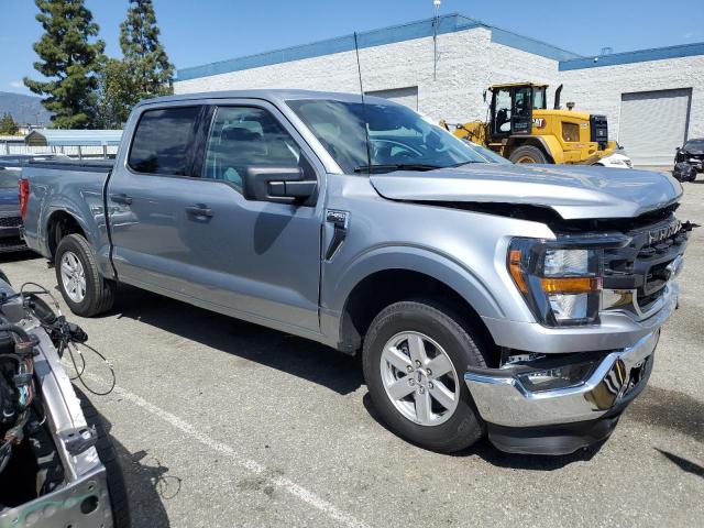 1FTEW1CB7PKD90164 - 2023 FORD F150 SUPERCREW SILVER photo 4