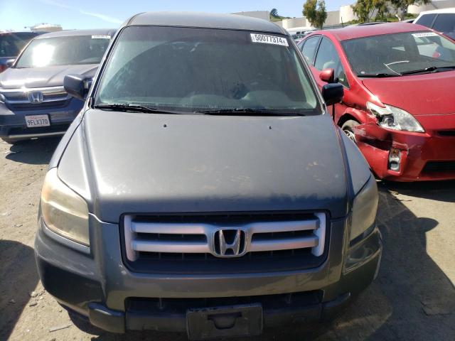 5FNYF28197B030510 - 2007 HONDA PILOT LX GRAY photo 5