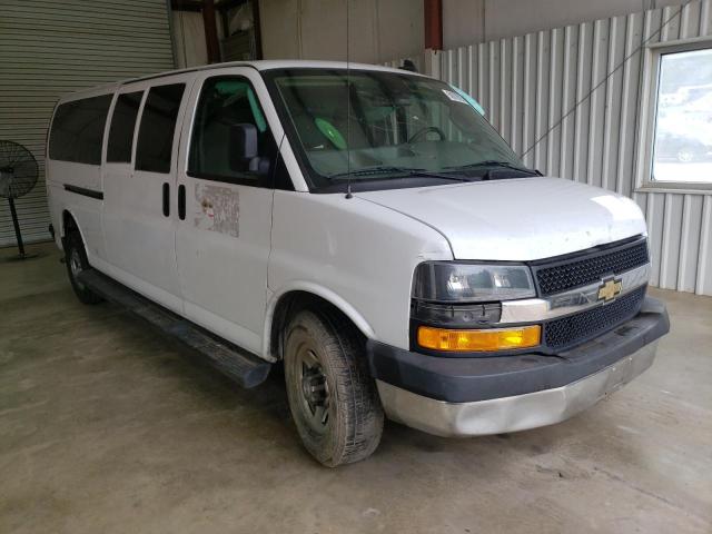 1GAZGPFGXK1169206 - 2019 CHEVROLET EXPRESS G3 LT WHITE photo 4