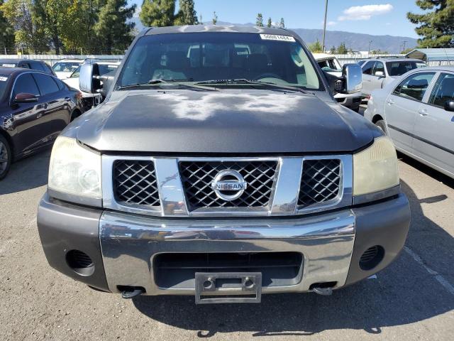 1N6AA06AX5N508758 - 2005 NISSAN TITAN XE GRAY photo 5