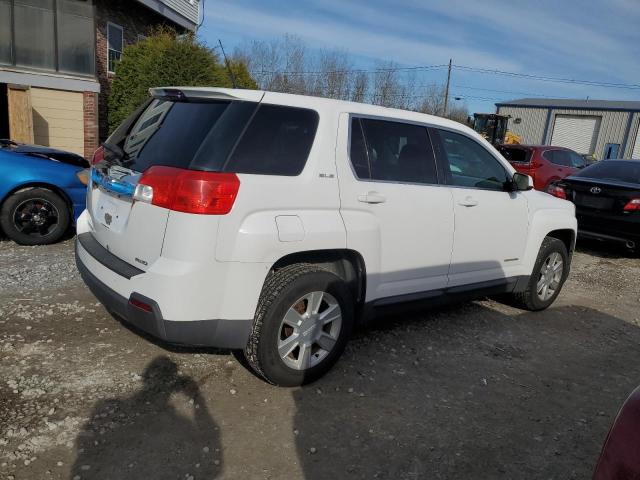 2CTFLCEWXA6368442 - 2010 GMC TERRAIN SLE WHITE photo 3