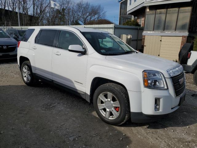 2CTFLCEWXA6368442 - 2010 GMC TERRAIN SLE WHITE photo 4